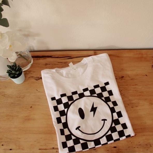 Retro Checkered Smiley Tshirt, Women's Tshirt, Vintage Smiley Face Shirt, Gifts for Girls